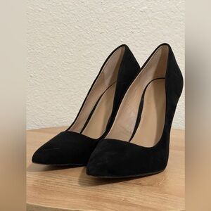 SAKS FIFTH AVENUE HEELS US 7